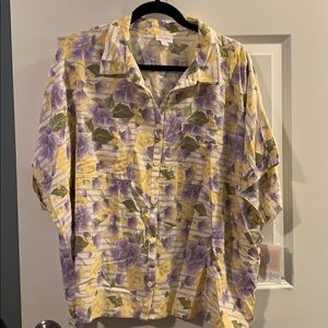 New with Tags - Amy top by LulaRoe